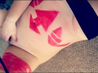 Needy Rebecca from cyberpunk pleasures herself