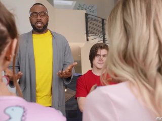 Glamping Gloryhole DILF-Hunter Duo - Lily Larimar, Penelope Kay / Brazzers