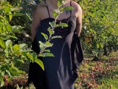 Apple Pissing - Screenshot 13 of 16 - Solo Piss