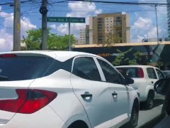 Fiz uma viagem e aproveitei para satisfazer minha vontade de me exibir