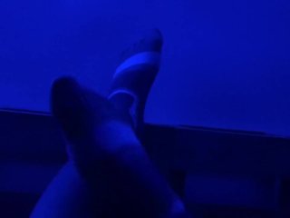 Mis pies en tus sueños