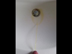 Make a Yellow Beam in the Sink it was a big relief - Screenshot 10 of 16 - Fetish