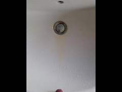 Make a Yellow Beam in the Sink it was a big relief - Screenshot 13 of 16 - Pissing