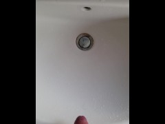 Make a Yellow Beam in the Sink it was a big relief - Screenshot 3 of 16 - Pissing