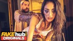 Fakehub Originals - Le faux film d’horreur tourne mal quand un vrai tueur entre dans le vestiaire de l’actrice star
