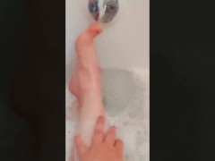 Cum on my feet - Screenshot 2 of 16 - Foot