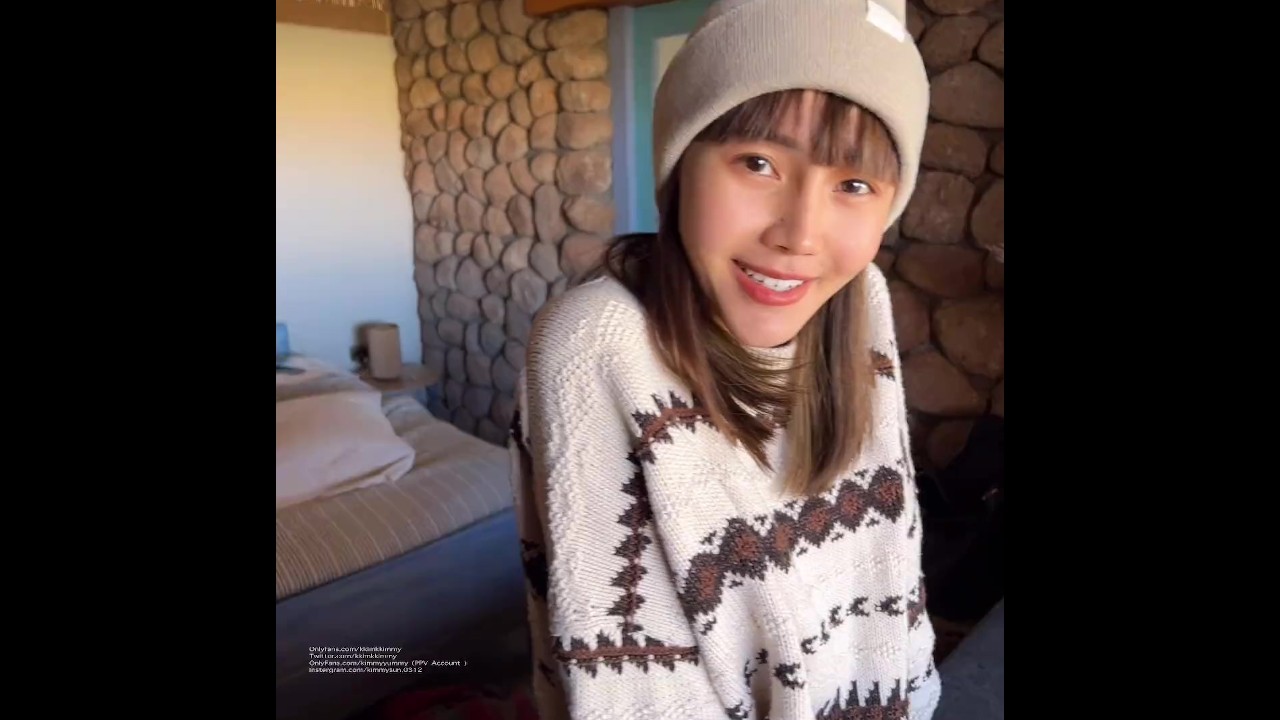 Couple have Sex in the Holiday Cabin she have very Sweet Smile  