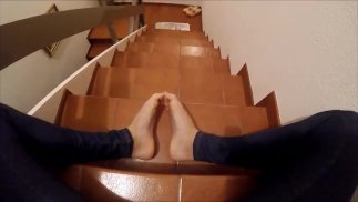 Stretching my Feet 💅