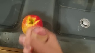 リンゴにカミング