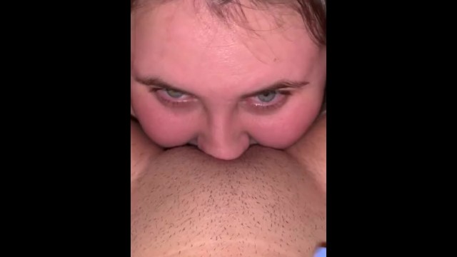 Lesbian pussy licking