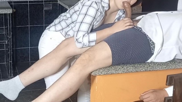 عنتيل مصري ينطر لتر لبن 💦 على وج جوزتو وهي عم تمص لو زبو🍆 Sex Blowjob égyptien 🇪🇬