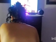 Preview 6 of Encuentro a mi cuñada viendo porno y le rempo ese culito