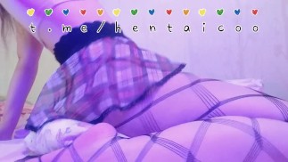 女孩驼峰枕头