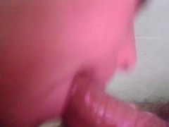 sucking the bastard's thick cock with his mouth open, ending up with him making him very horny🍆💦🤤