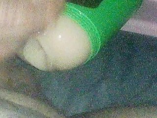 PUSSY A ON FUCK MACHINE FIRST TIME ON LITTLE DICK