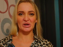 Как подрочить мужчине сиськами? - Screenshot 7 of 16 - отношения