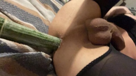 Trans sissy uses vegetables as dildo's