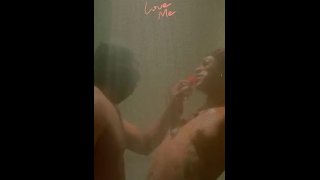 Scena di sesso sotto la doccia 3 (Onlyfans-joispenthouse)