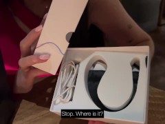 Пришла на свидание с ВИБРО ИГРУШКОЙ LUSH в киске, публично МАСТУРБИРОВАЛА под столиком 5/16