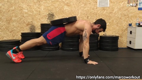 Weighted push-ups with 20kg