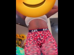 Shaking ass cuz why not  3/16