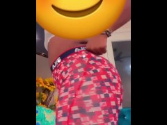 Shaking ass cuz why not  6/16