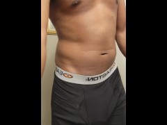Flexing - Screenshot 2 of 16 - Bbc