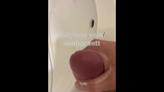 (Snapchat) een puinhoop achterlaten in de gootsteen van een vriend