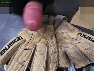 4 Cumshots on Football Gloves (quick Version)