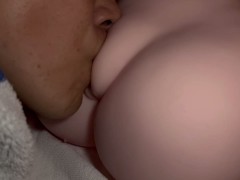 イケメン大学生が部屋を暗くして獣が性器を貪るように舐める。あなたの性器は感じますか？ - Screenshot 14 of 16 - Small Pussy
