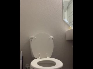 Onlyfans farter gets filmed sitting on toilet! Sniff sniff