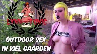 Having Sex Outside In Kiel Gardens