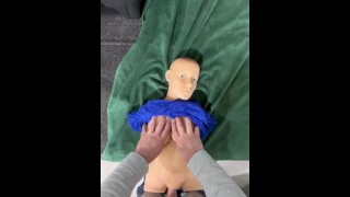 休憩中の超素晴らしいセックス人形のセックス
