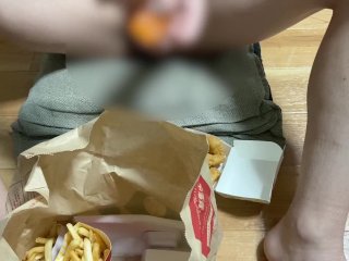 マクドナルド、ときどきペニス、夜マック食べてみた