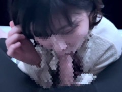 おでかけ前にリズミカルなフェラで精子を絞りとる後輩の女子大生 gokkun 口内射精 - Screenshot 11 of 16 - Japanese Blowjob