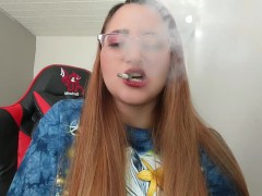 dangle on the side the cigarette