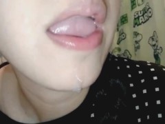 Giantess Pierina Goddess spit fetish with micro tinys - Screenshot 5 of 16 - Tongue Kissing
