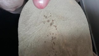 My first video - cumshot after a power wank whilst not fully hard