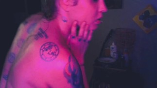 Как ты смеешь влюбляться в меня