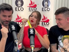 Video Entrevista con Elo Podcast termina en una mamada y mucho cum - Sara Blonde - Elo Picante
