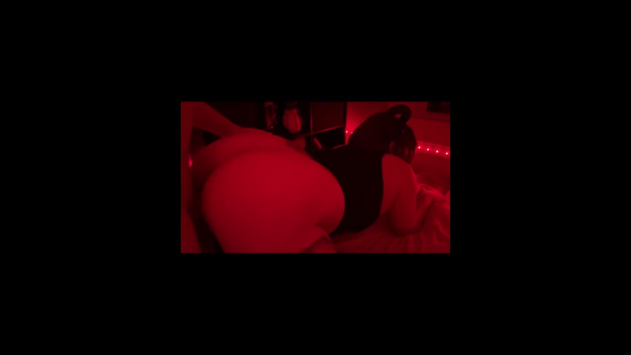 Сексуальная девушка демон сосет и трахается полное видео на  