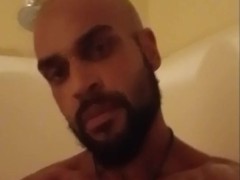 Shower time - Screenshot 10 of 16 - Jerk Off