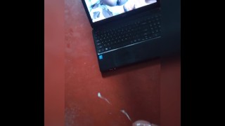 Solo masturbarse con mi polla viendo el video más caliente de SL_sexyneha