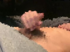 『素人男子』AV見ながらちんちんシコシコオナニー！誰か挿れさせてください！ - Screenshot 14 of 16 - Hand Job