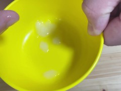 ぼくの射精※１１【精子量計測】 - Screenshot 16 of 16 - オナニー