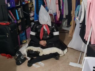 PVC Sissy様々なブレスプレイ楽しいガスマスクバギング