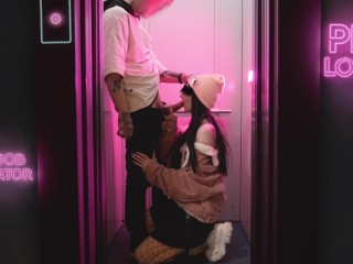 Hot Blowjob in the Elevator