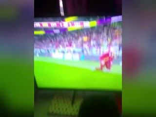 Eu Fodo a Empregada Enquanto Assistimos Ao Jogo Espanha x Costa Rica 7-0 Copa do Mundo do Catar 2022