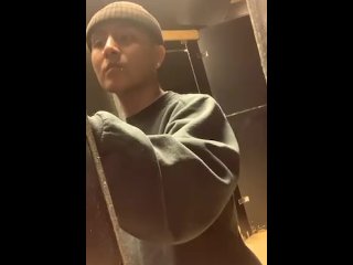 Alone in the arcade alone with no one to play with.