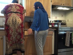 ARAB LESBIAN TRANSEXUALS سحاقيات عربيات عيشين مع بعض 8/16